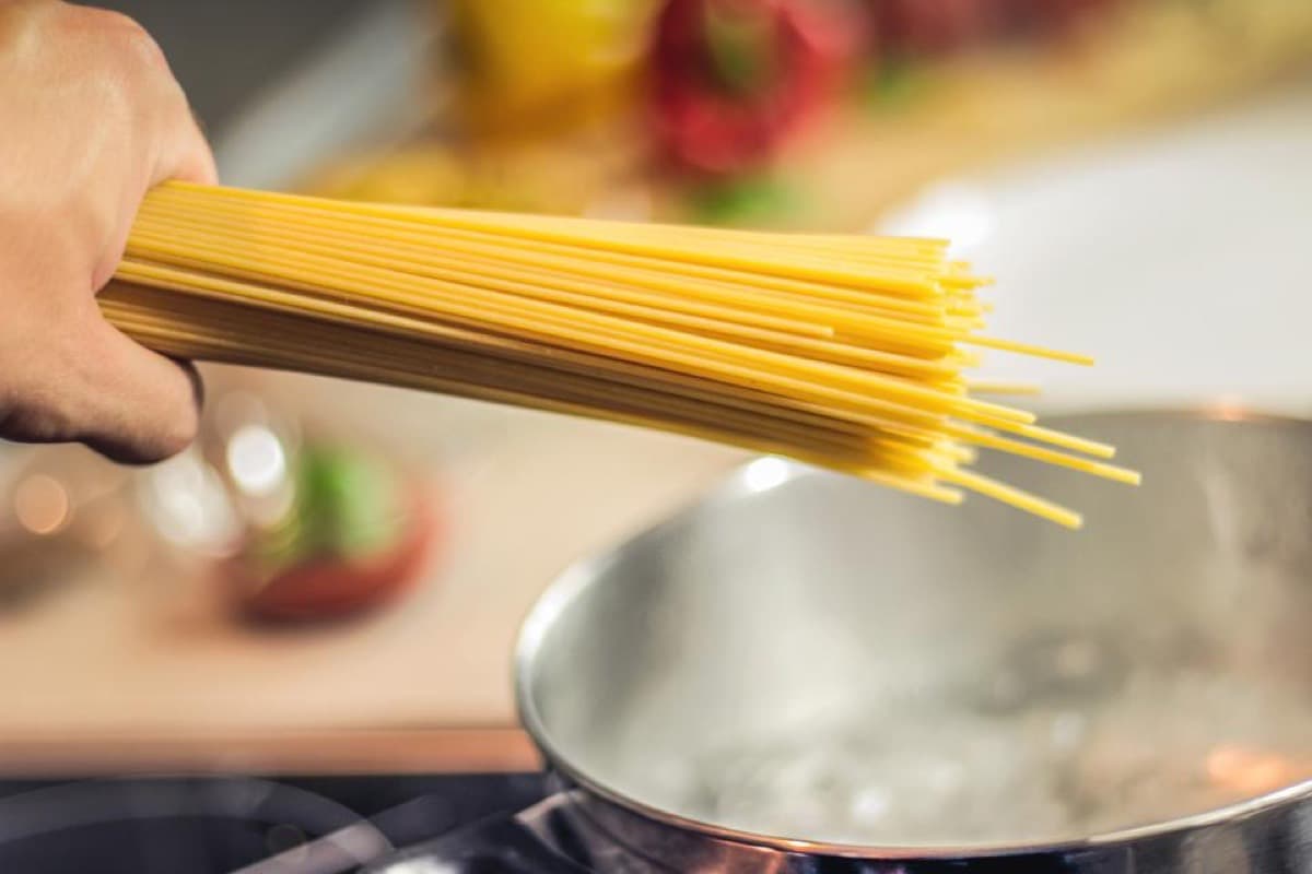 Spaghetti in pentola